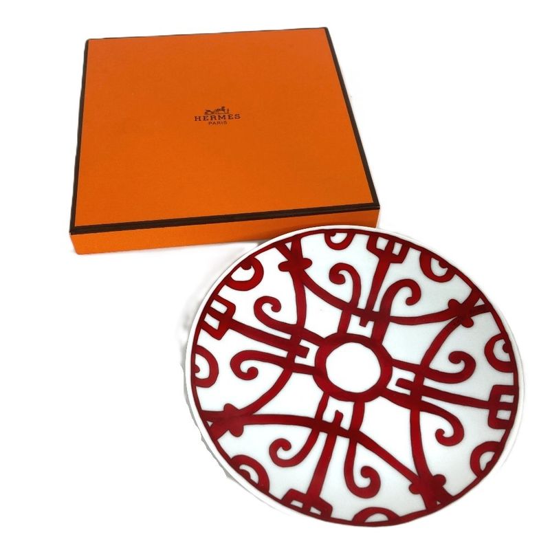 Hermes Plate Gadalukivir Ceramic Red Hat