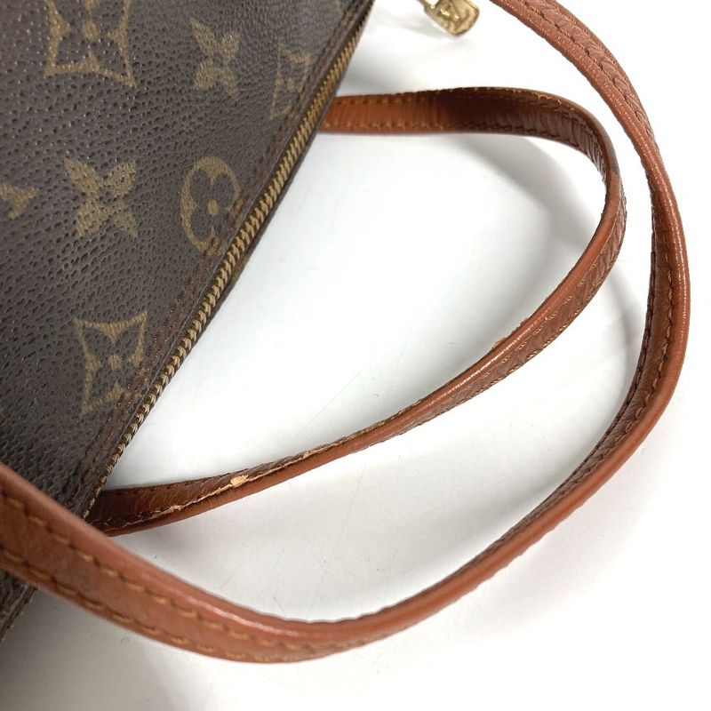 Louis Vuitton Handbag Papillon 26 Monogram Canvas Brown