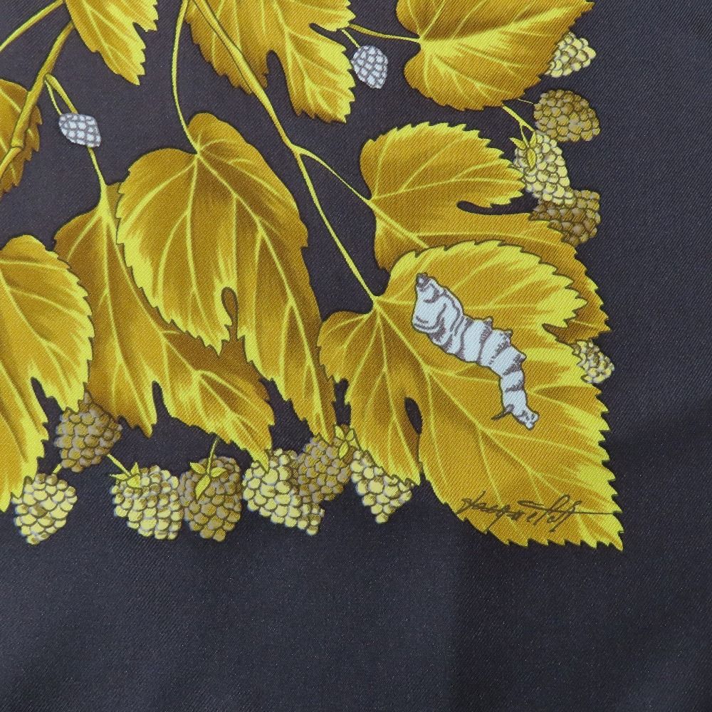 Hermes L'arbre de Soie Silk Tree Mulberry and Silkworm 100% Carre 90 Scarf