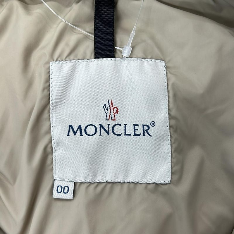 Moncler Down Jacket 00 XS Beige Long Sleeve Winter