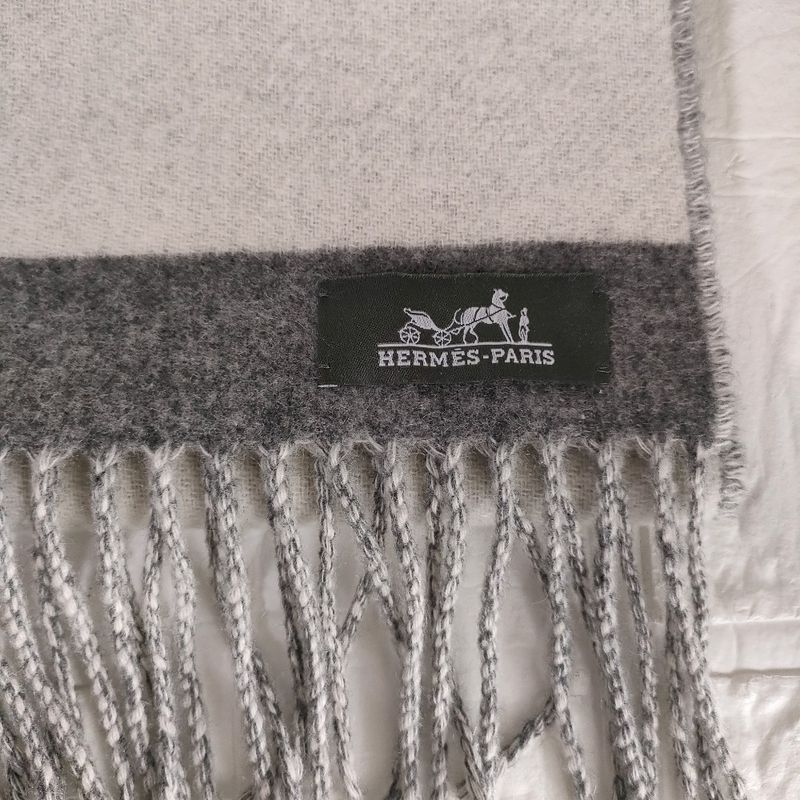 Hermes Cashmere Love Story Horse Pattern Fringe Scarf Gray Off White