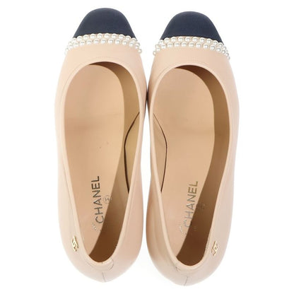 Chanel Pearl Flat Flats Beige