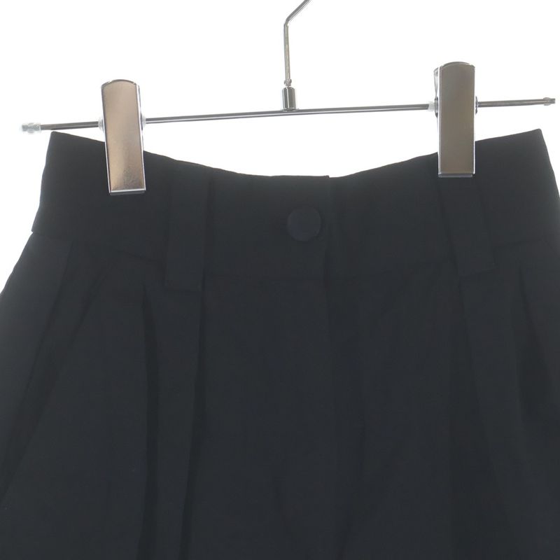 Miu Miu Side Line 2 Tuck Wool Short Shorts Black