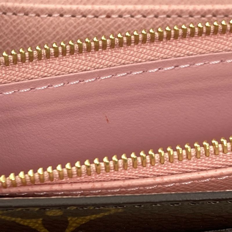 Louis Vuitton Portefeuille Sarah Wallet Monogram Canvas