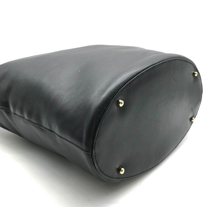 Gucci Leather Chain Shoulder Bag Black Gphardware Purse