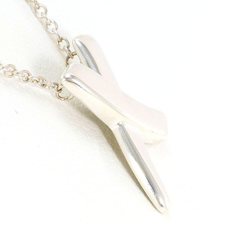 Tiffany & Co Kiss Necklace