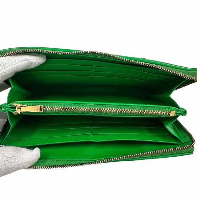 Bottega Veneta Maxi Intrecciato Cassette Zip Around Leather Wallet Green