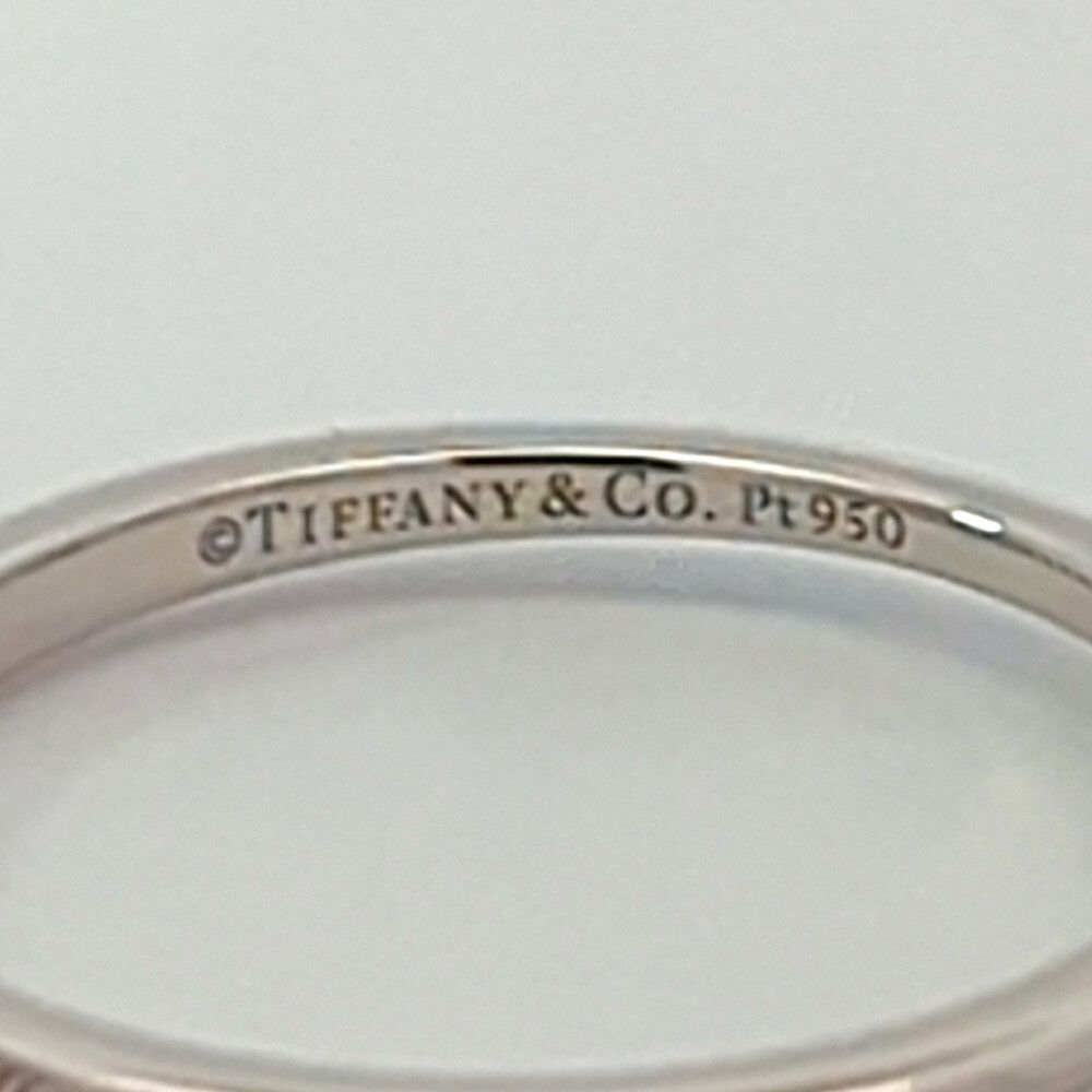 Tiffany & Co Diamond Ring Wedding . 51. Platinum Polished