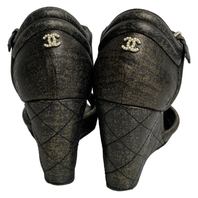 Chanel Sandals 5.5 C Gold Black Wedge Sole CC Logo Faux Pearl Leather