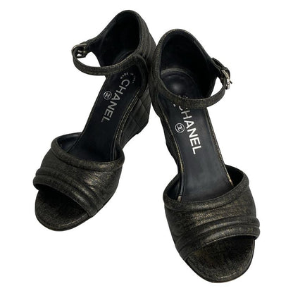 Chanel Sandals 5.5 C Gold Black Wedge Sole CC Logo Faux Pearl Leather