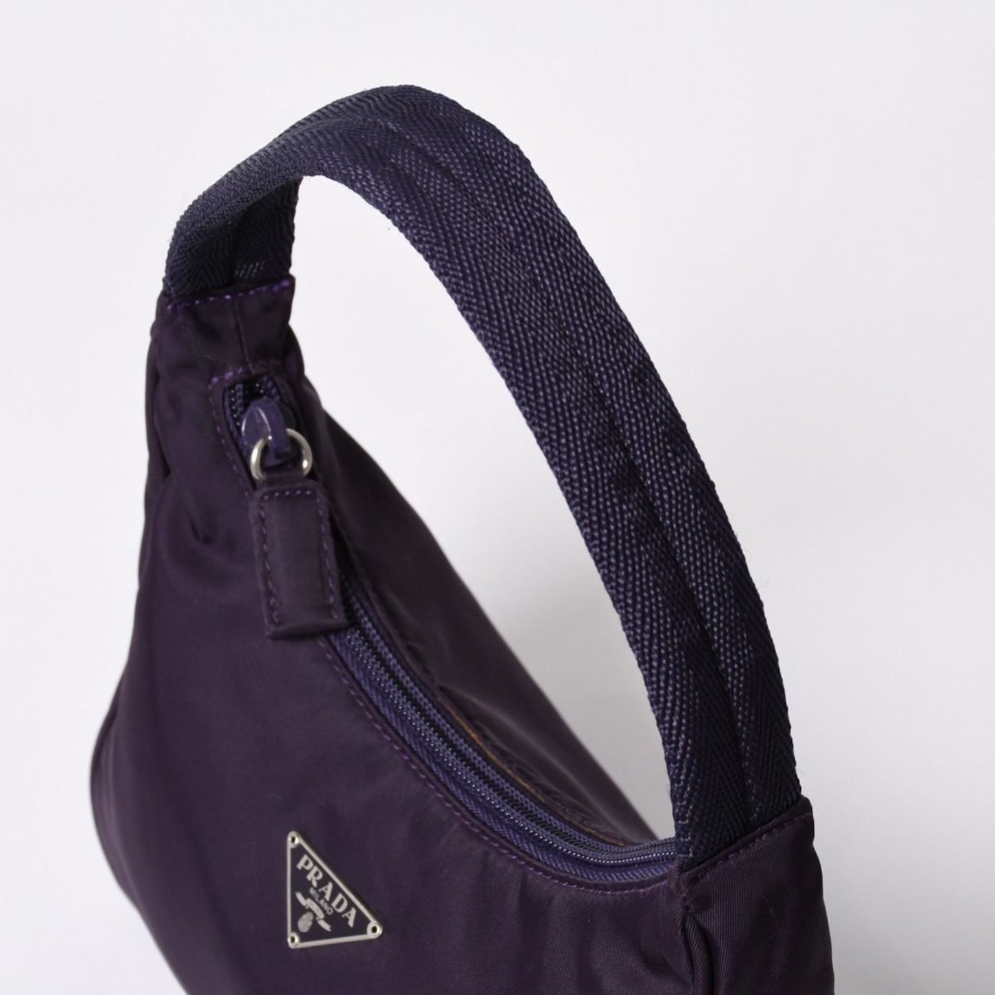 Prada Hobo Nylon Purple — view 4