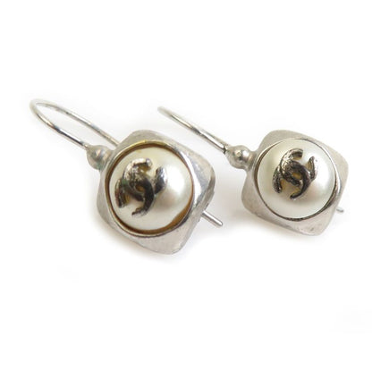 Chanel Earrings CC Logo