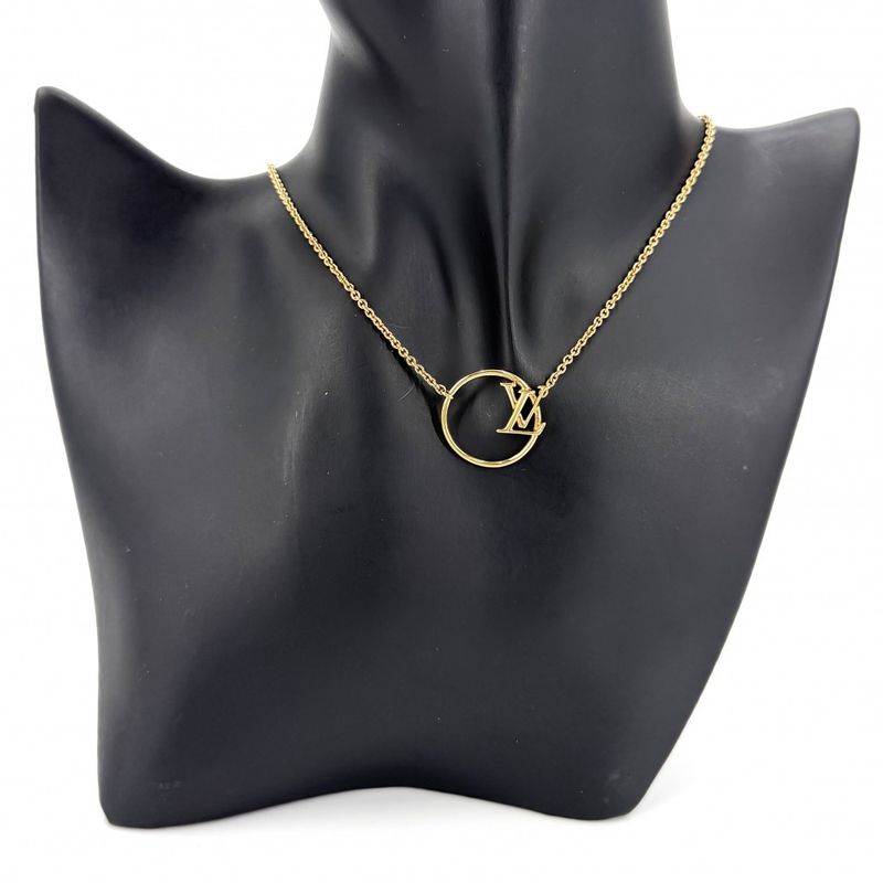 Louis Vuitton Necklace Collier LV Eclipse Pendant with Adjustable Star Gold