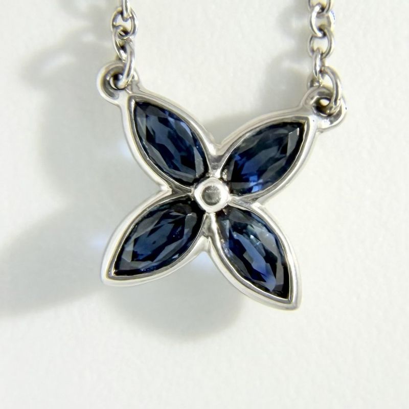 Tiffany & Co Necklace Victoria Pendant Saffiano