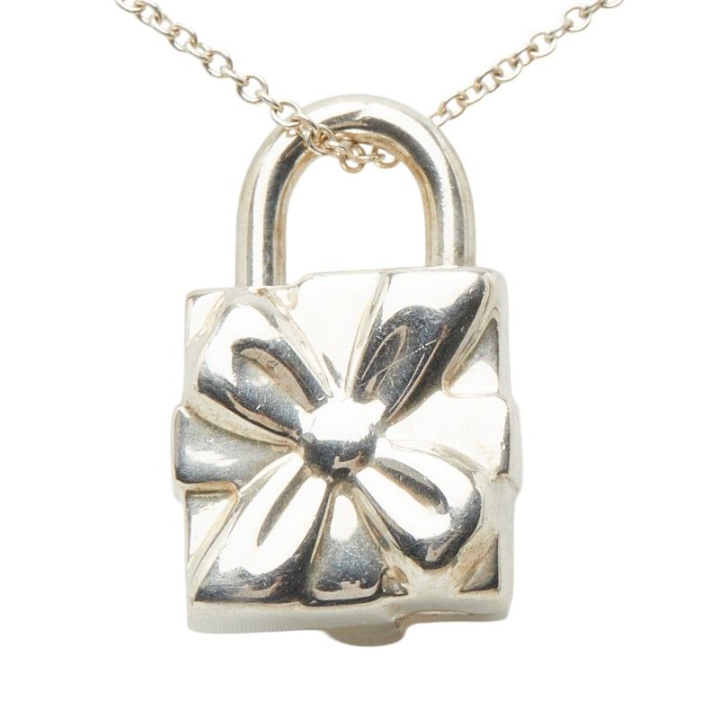Tiffany & Co Present Box Lock Ribbon Pendant Necklace Silver