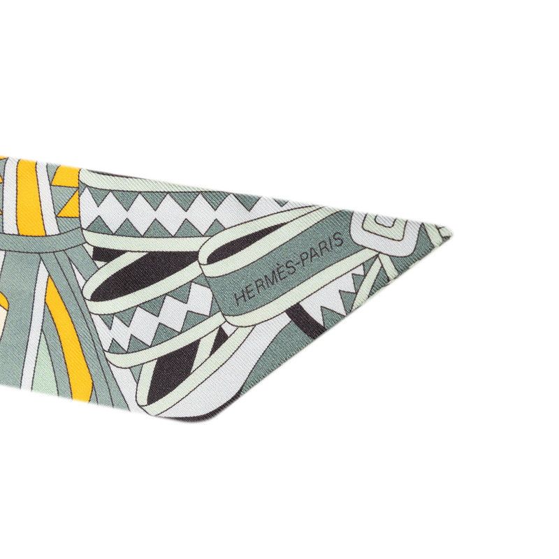 Hermes Twilly les Flots du Cheval Horse Award Scarf Gray Multicolor Silk