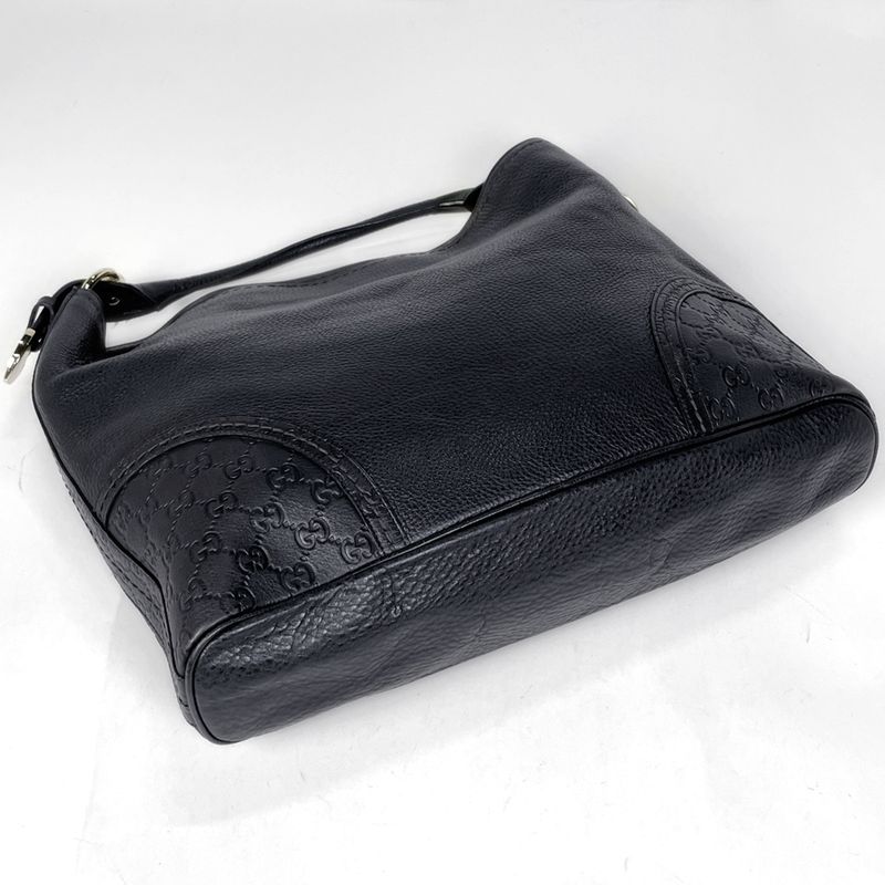 Gucci Guccissima Shoulder Bag Leather Black