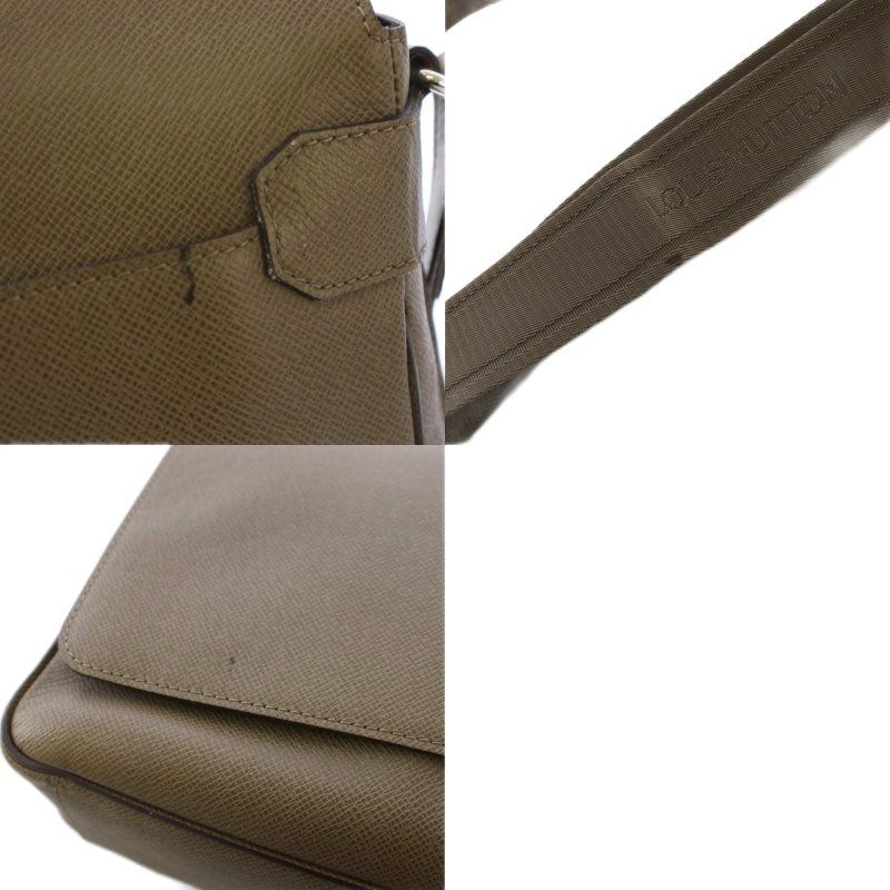 Louis Vuitton Taiga Roman PM Shoulder Bag Leather Gray YT