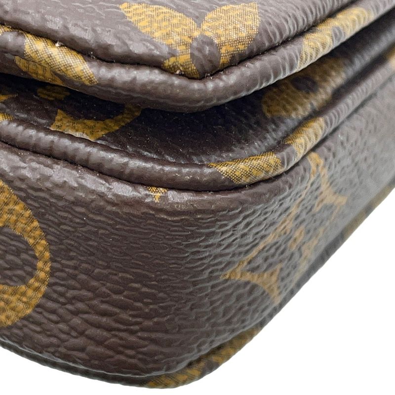 Louis Vuitton Chain Shoulder Bag Monogram Micro Metis 2-Way Pouch