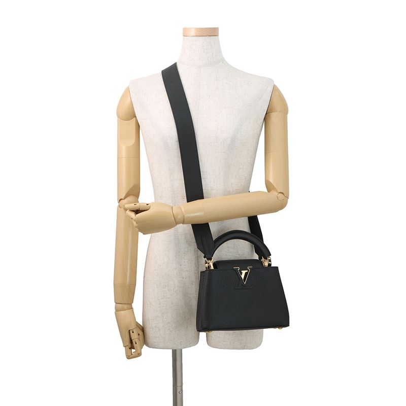 Louis Vuitton Handbag Taurillon Leather Capucines Mini 2-Way Shoulder Black