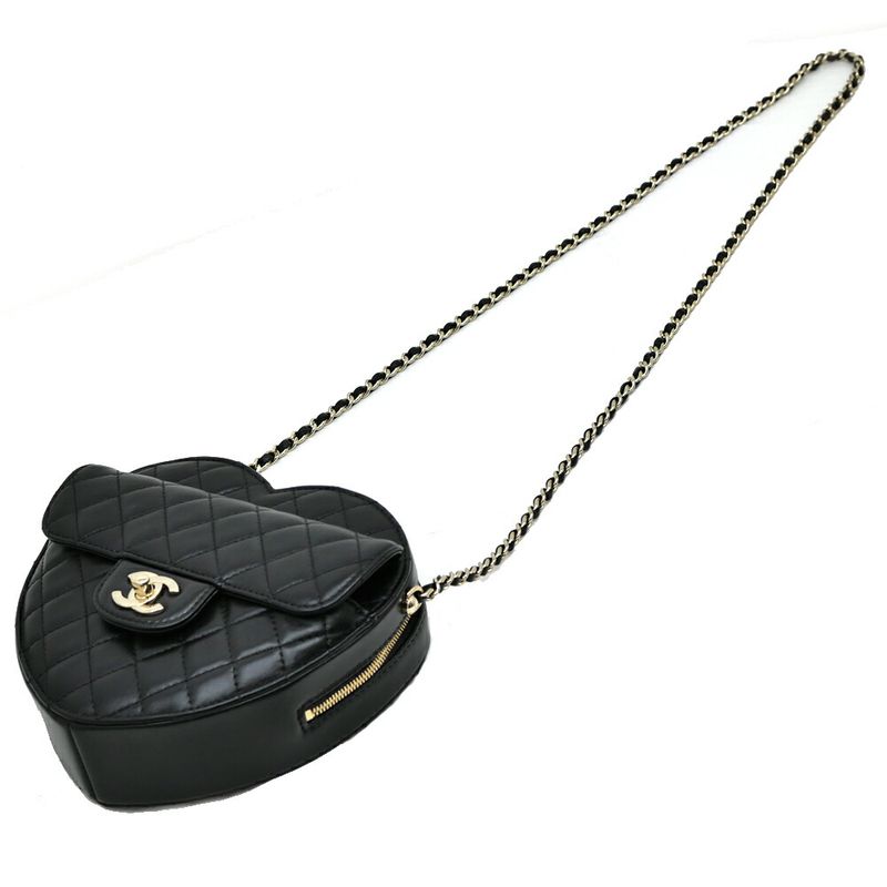 Chanel Heart Handbag Gold