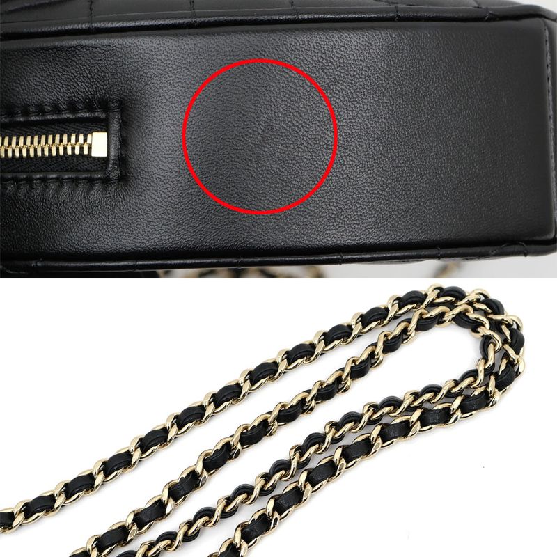 Chanel Heart Handbag Gold