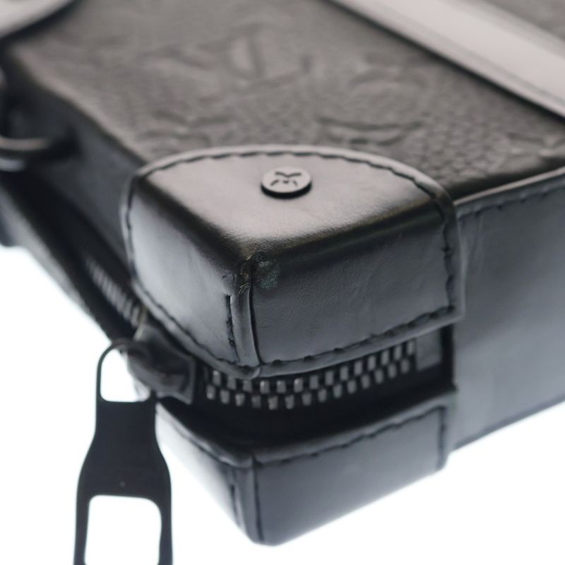 Louis Vuitton Taurillon Monogram Soft Trunk Wallet Mini Shoulder Bag Black