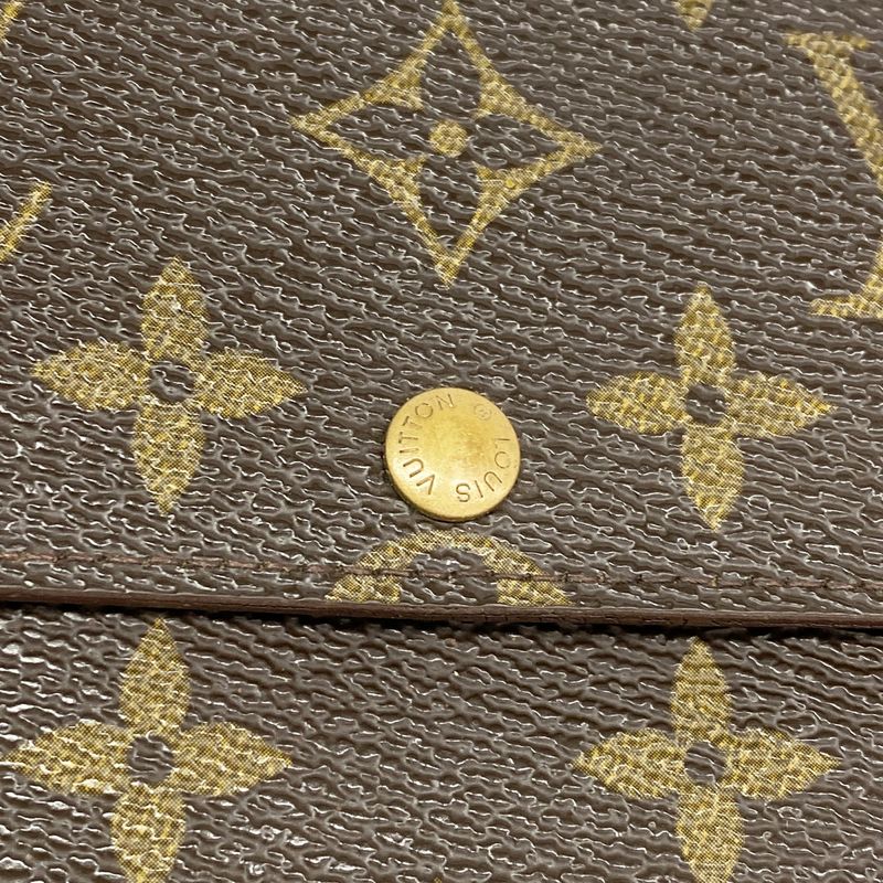 Louis Vuitton Wallet Monogram Porte-Monnaie Cles Brown