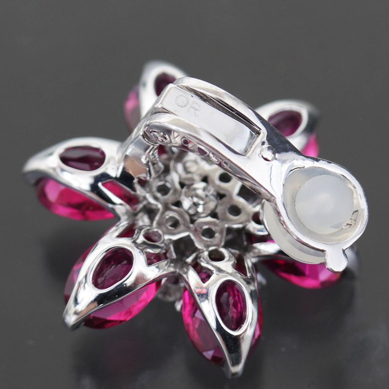 Van Cleef & Arpels Earrings 18k White Gold Diamond Ruby
