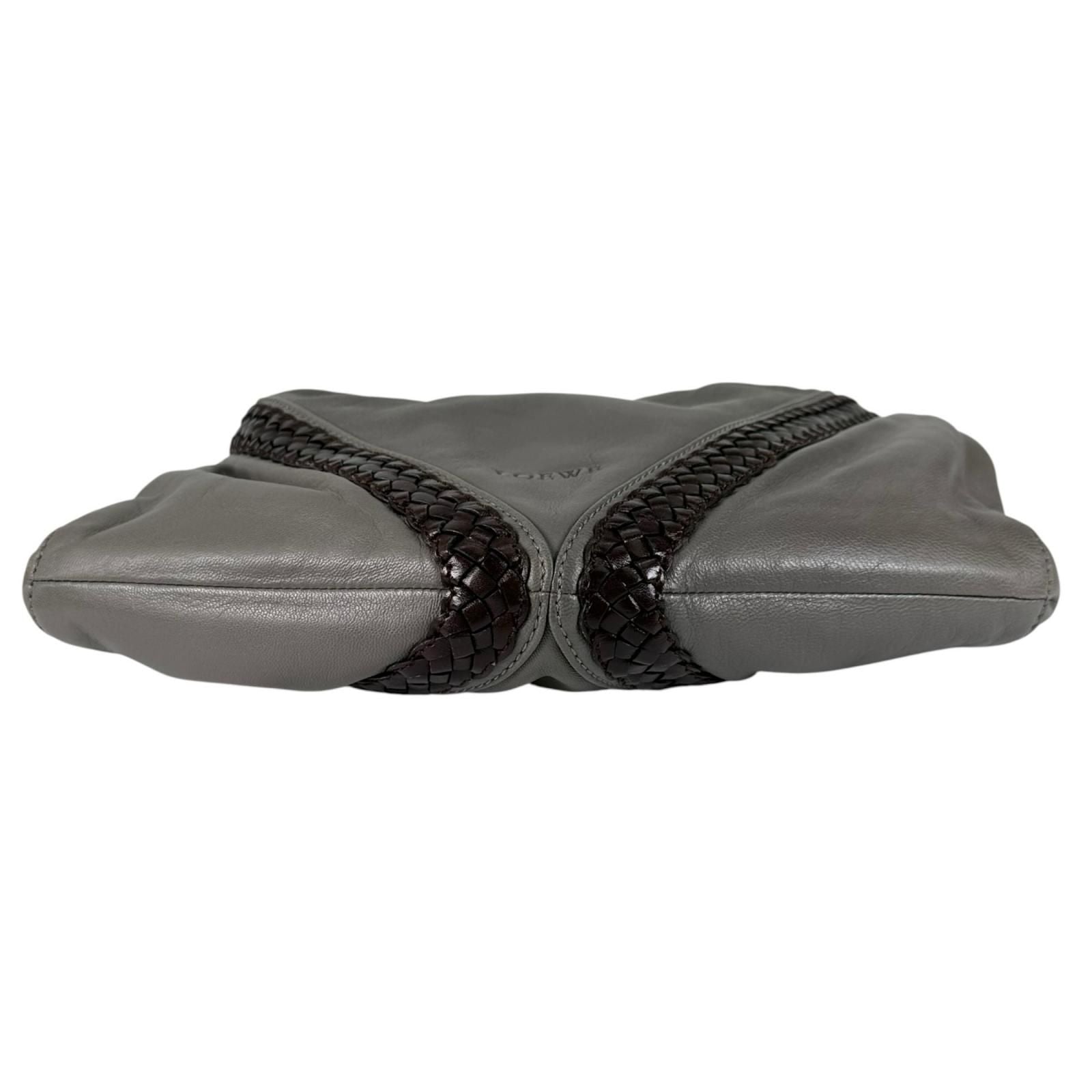 Loewe Shoulder Bag Leather Gray Braid — view 4