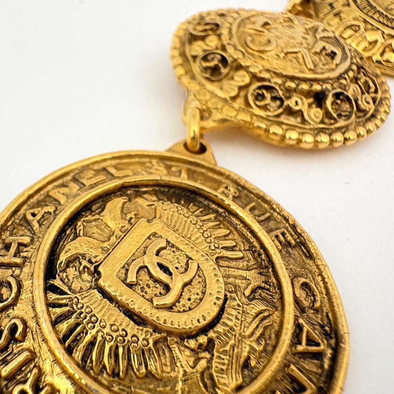 Chanel CC Logo Necklace CC Mark Round Gold Plated