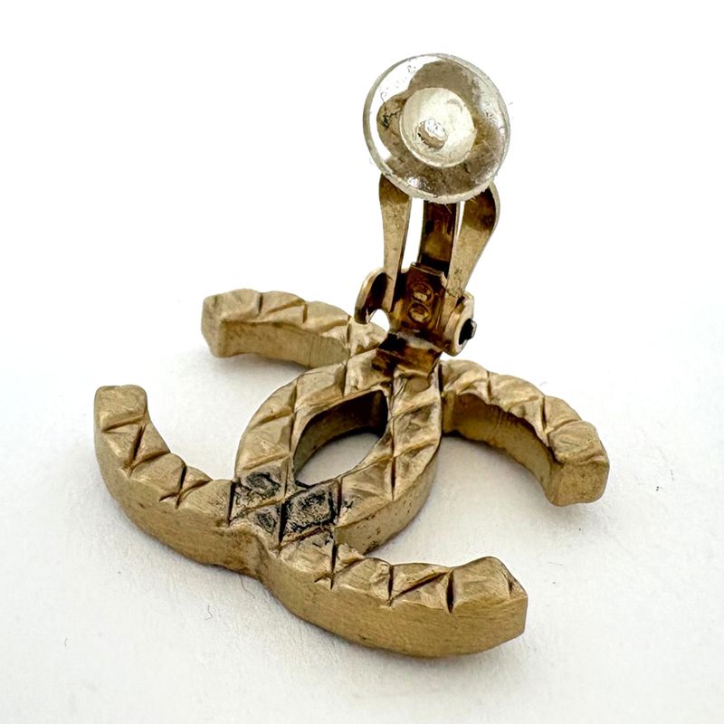 Chanel CC Logo Earrings CC Mark Gold Plated