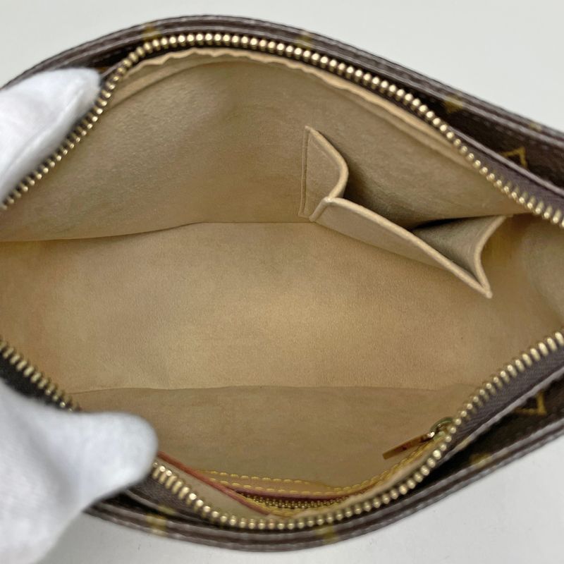 Louis Vuitton Looping MM Shoulder Bag Monogram Brown
