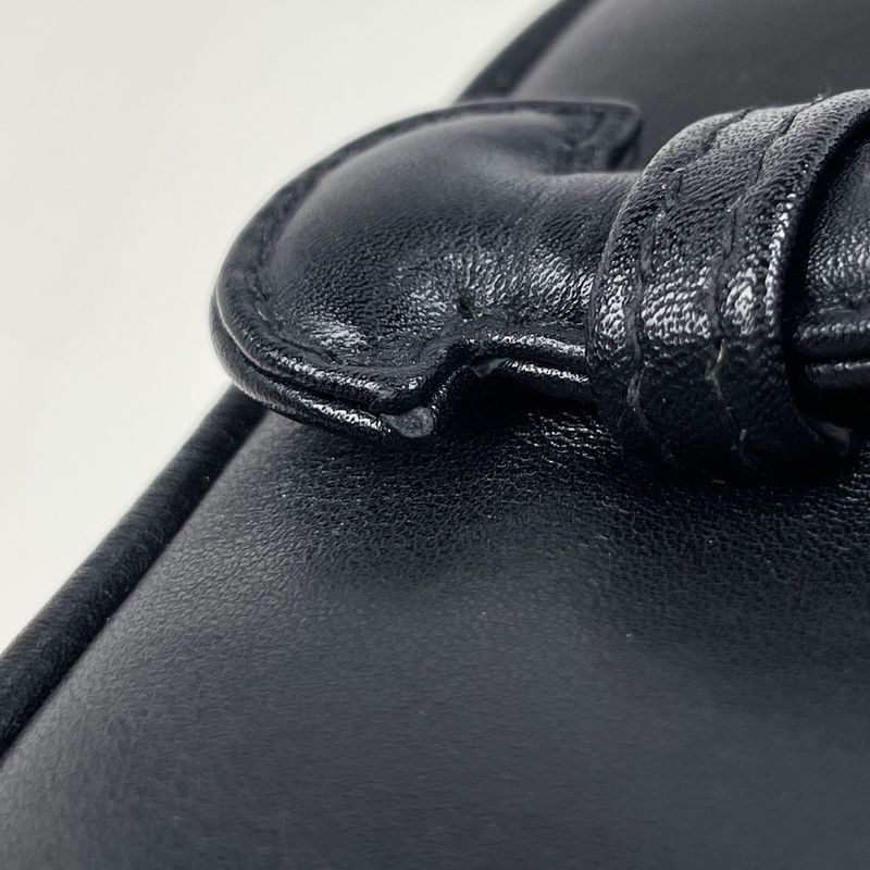 Chanel CC Logo Vanity Bicolor Makeup Pouch Leather Black