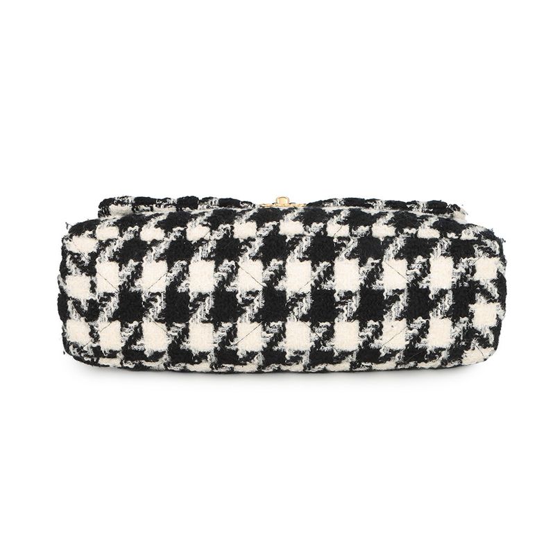 Chanel Chain Shoulder Bag Dizeneuf Maxi Tweed 2-Way White Black