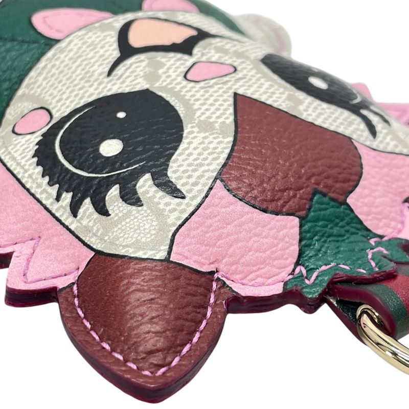 Gucci Besties Charm Key Ring Key Holder Gold Metal Leather Luxury Sophisticated