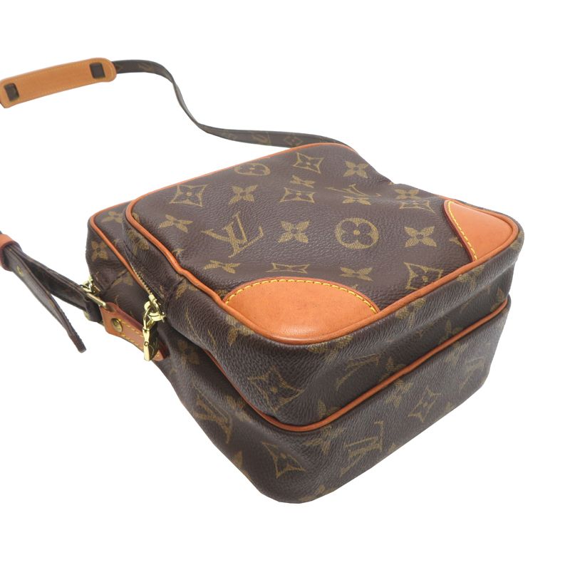 Louis Vuitton Shoulder Bag
