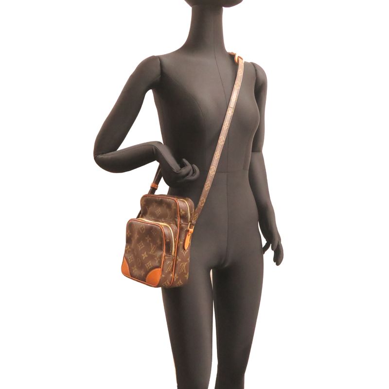 Louis Vuitton Shoulder Bag