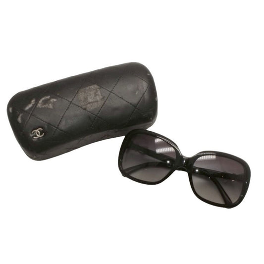 Chanel Sunglasses Eyewear CC Logo White Black