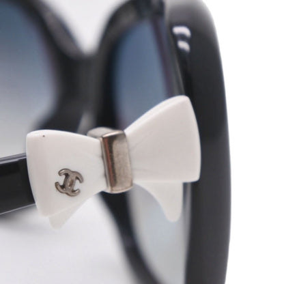 Chanel Sunglasses Eyewear CC Logo White Black — view 7