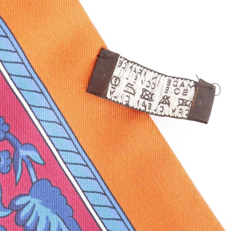 Hermes Maxi Twill Indian Hunting Chasse en Inde Silk Red Scarf