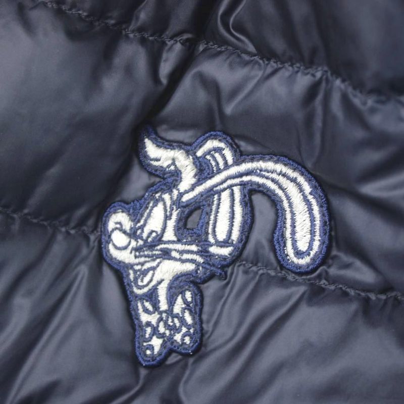 Moncler Saber Disney Roger Rabbit Collaboration Down Jacket Reversible 3 Navy MW
