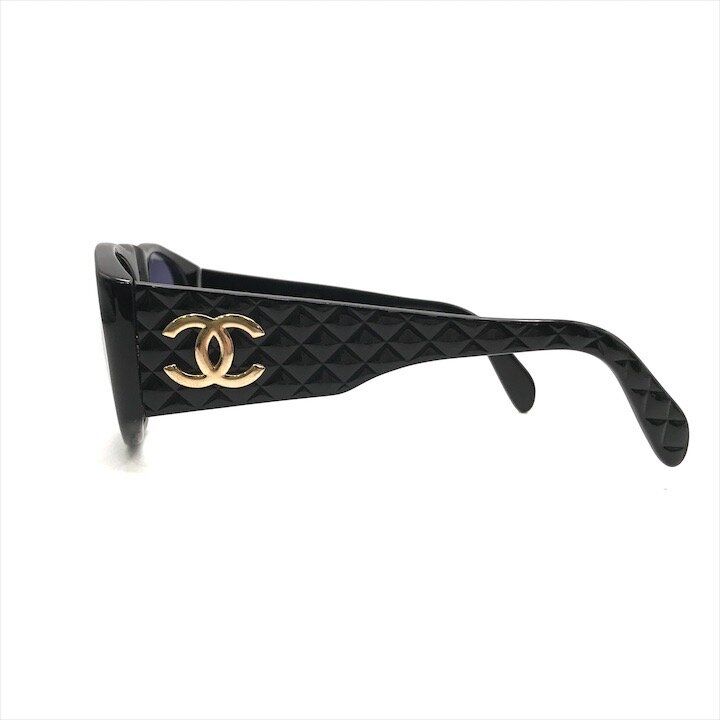 Chanel CC Logo Quilted Sunglasses Eyewear Black Case
