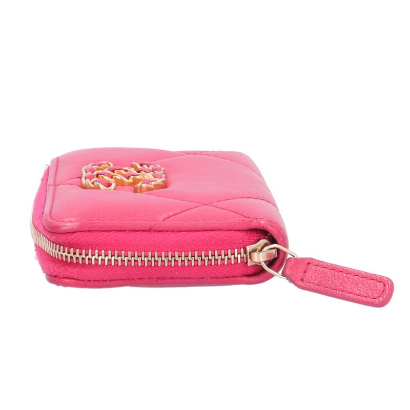 Chanel 19 Coin Case Lambskin