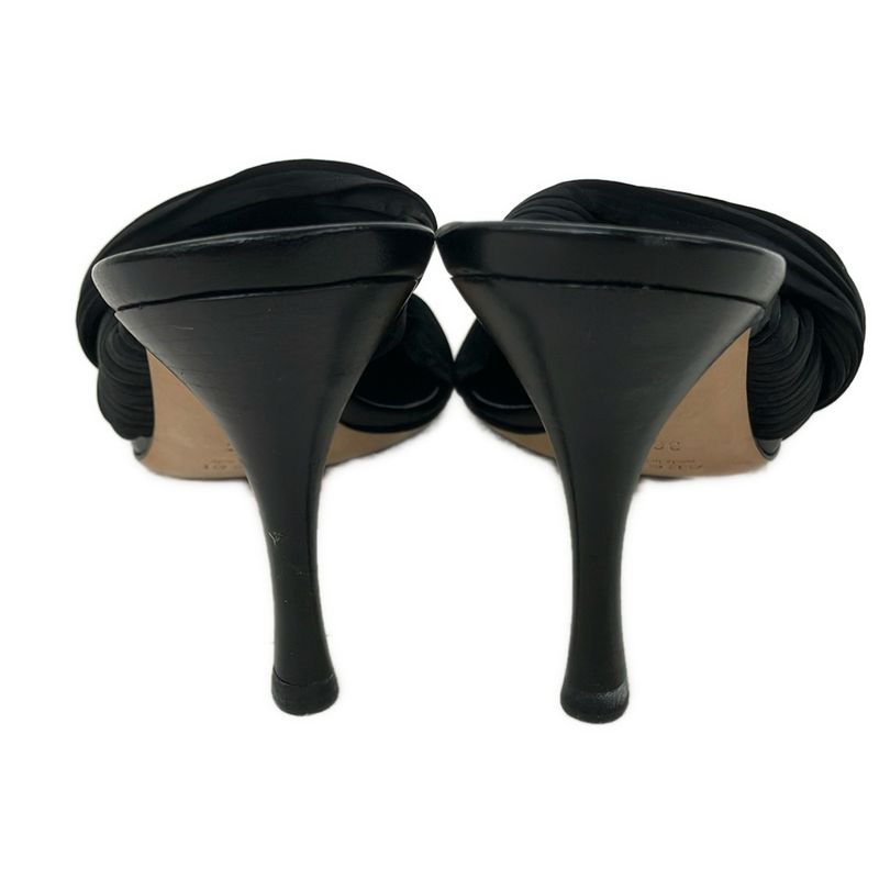 Gucci Mule 36 C Black Pleats