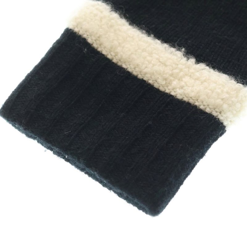 Chanel CC Logo Cashmere Gloves Black