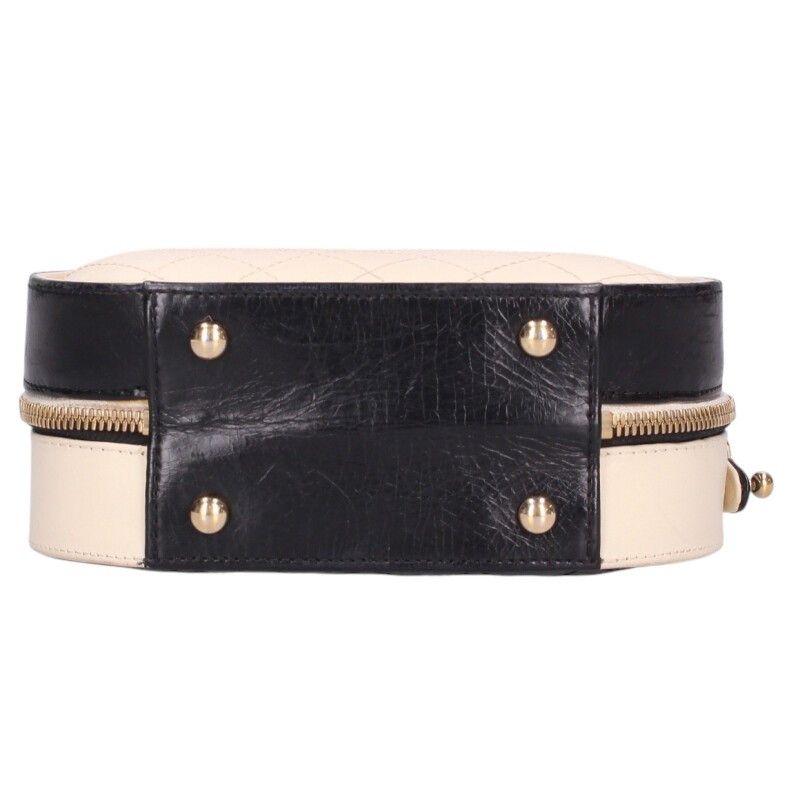 Chanel Vanity Quilted CC Logo Charm Chain Shoulder Bag