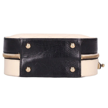 Chanel Vanity Quilted CC Logo Charm Chain Shoulder Bag