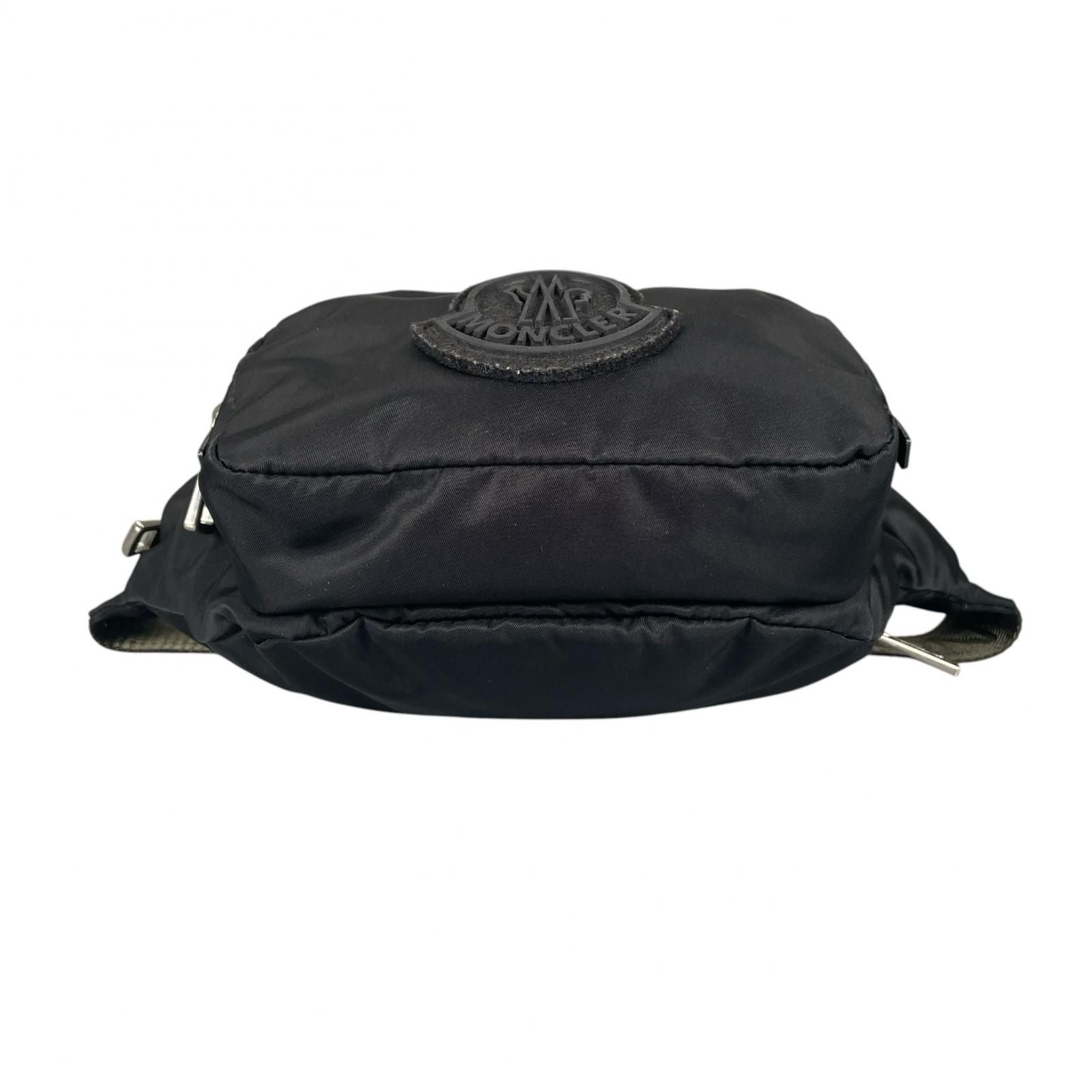 Moncler Belt Bag Nylon Black — view 4