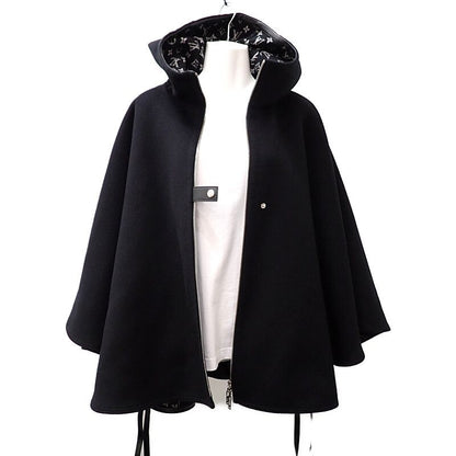 Louis Vuitton Footed Cape Monogram 38 Poncho Wool Black